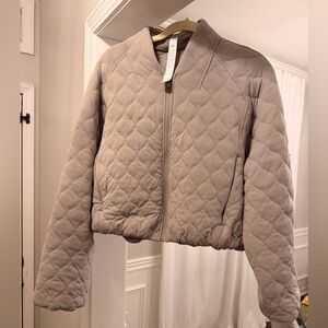 LULULEMON quilted cropped jacket